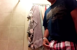 Chubby teen jerks off in bathroom