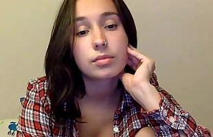 Tatlı doğal göğüsleri bu Teen üzerinde webcam
